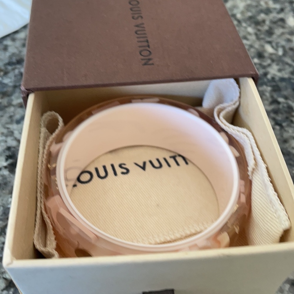Louis Vuitton Farandole Pink Bracelet RARE - Picture 7 of 8